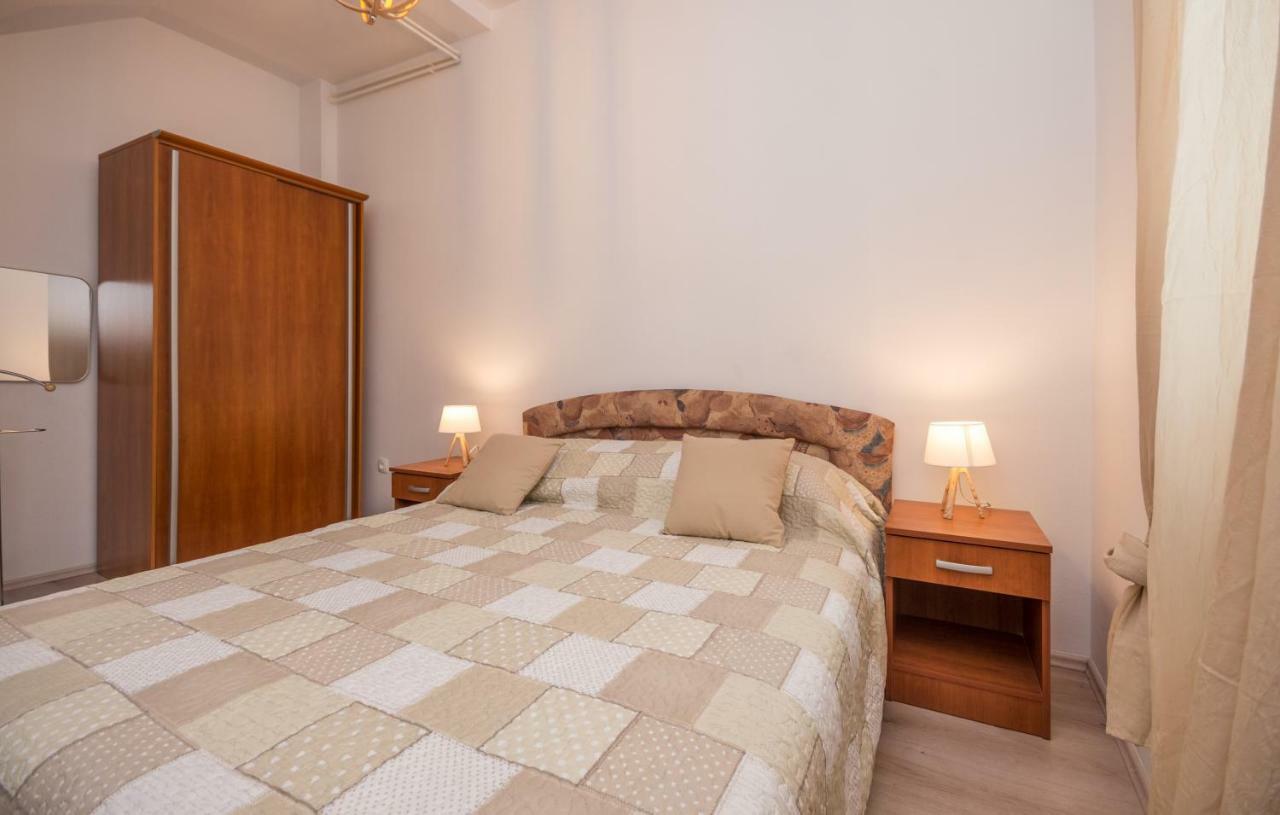 Apartments Kekel Биоград-на-Мору Экстерьер фото