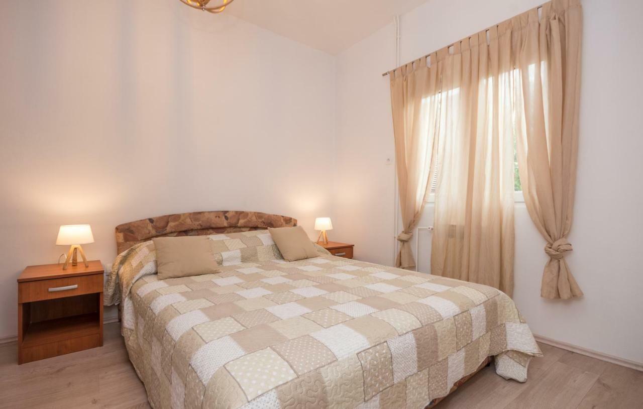 Apartments Kekel Биоград-на-Мору Экстерьер фото